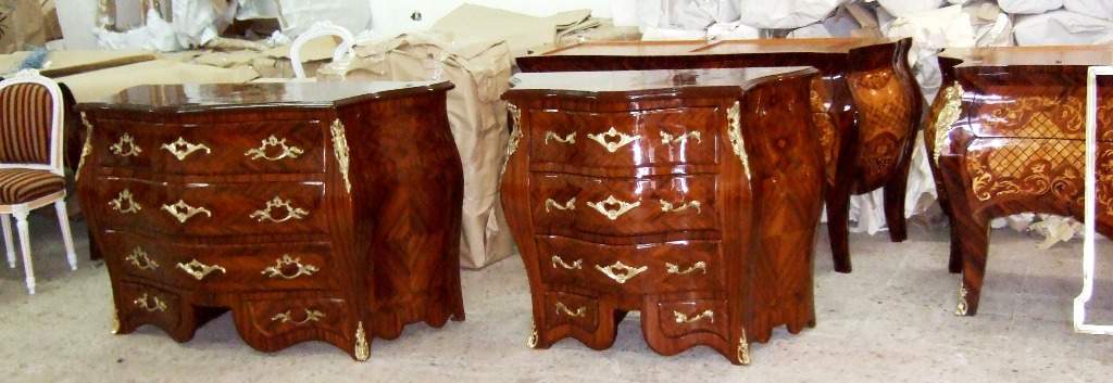 Five drawers large French style curved commode on the manner of ...
